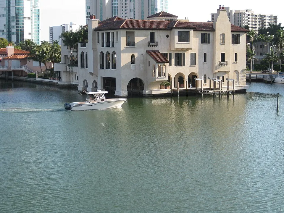 Naples, Florida city view
