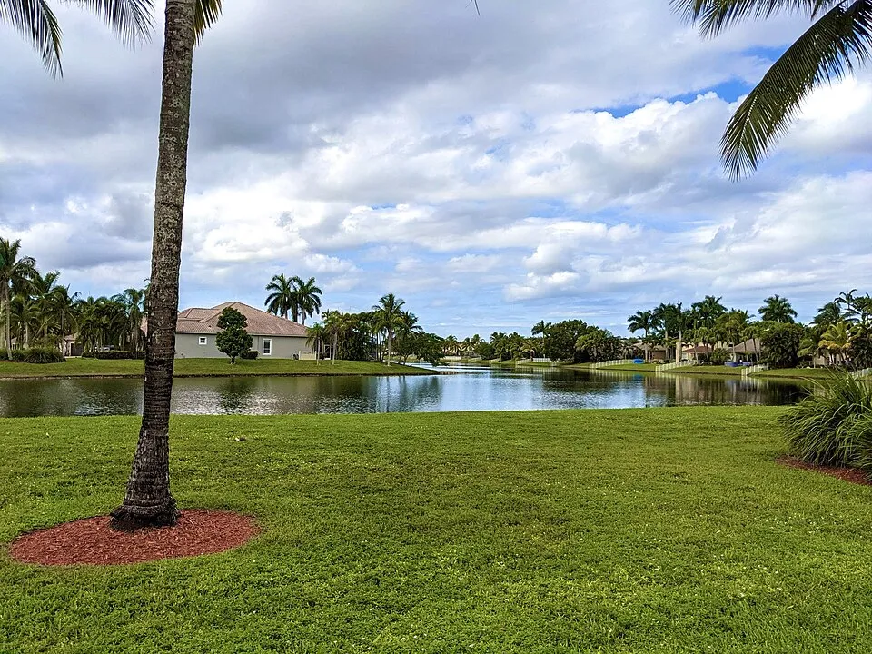 Pembroke Pines, Florida city view