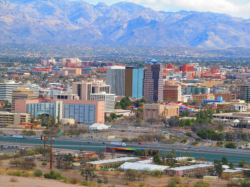 Tucson, Arizona city view